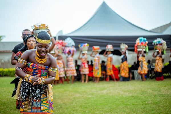 emmanuel-yeboah-okine-RCAUud6Wcmo-unsplash (1)